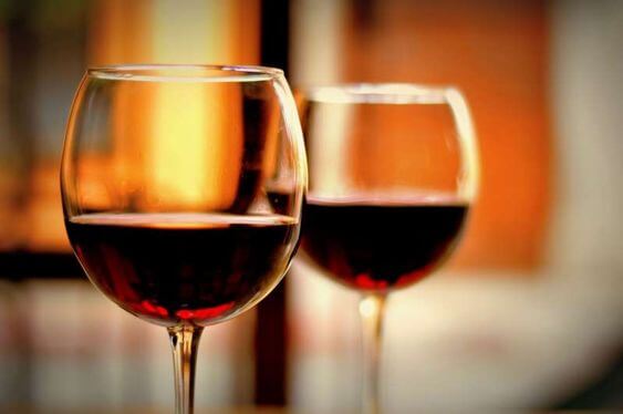 Ποια είναι η τέλεια θερμοκρασία σερβιρίσματος για το κόκκινο κρασί;